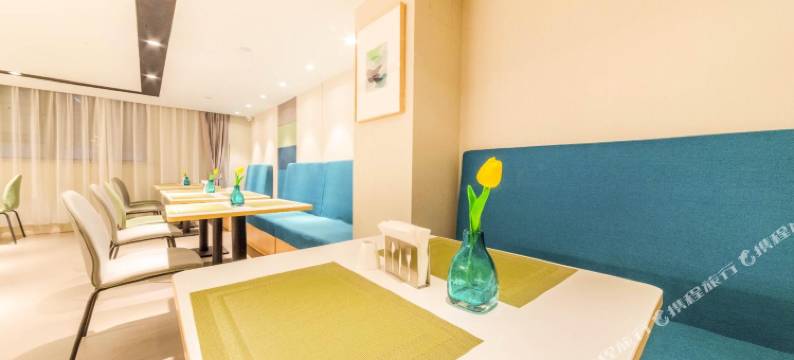 如家商旅酒店(哈尔滨冰雪大世界融创茂乐园店)图片