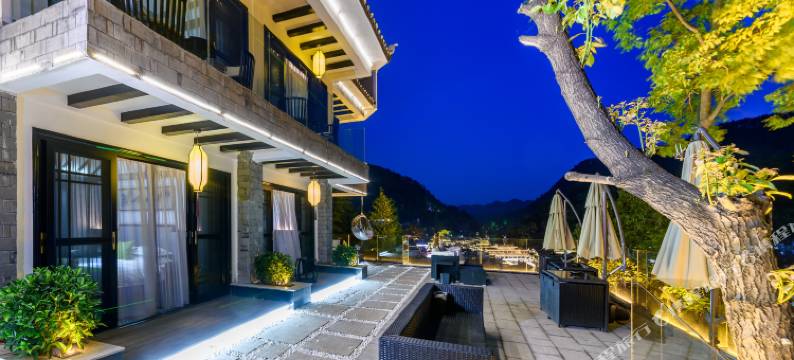 凤凰无梦民宿图片