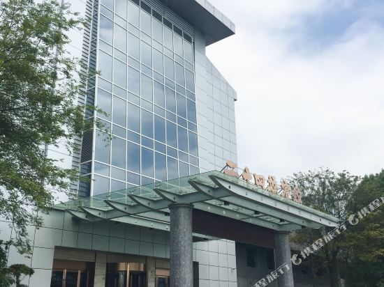 扬州二十四桥宾馆