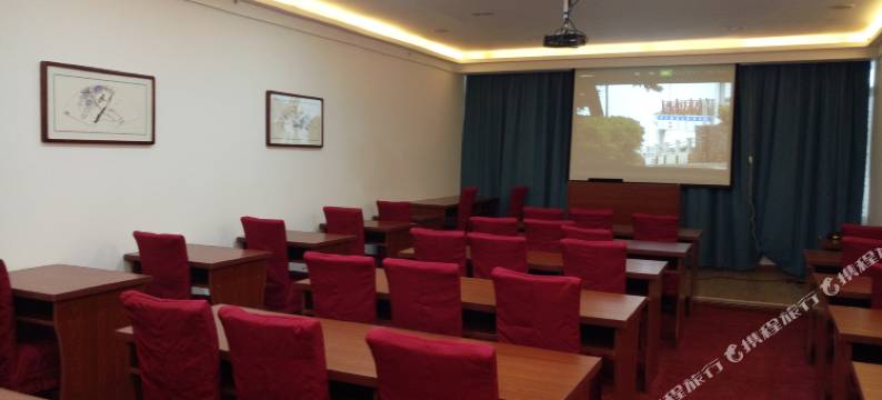 金领宾馆(庐山牯岭街心花园店)图片