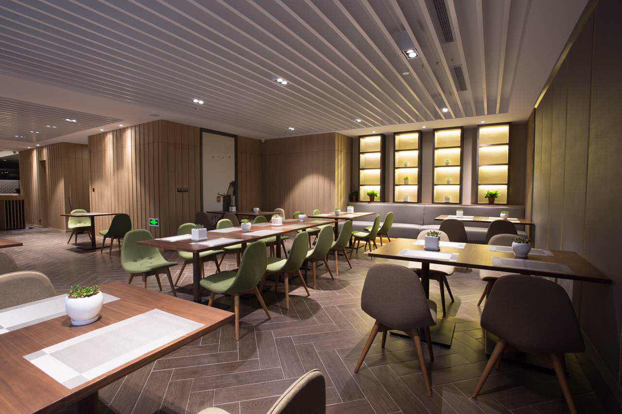 Atour Hotel (Suzhou Jinjihu Expo Center) Over view