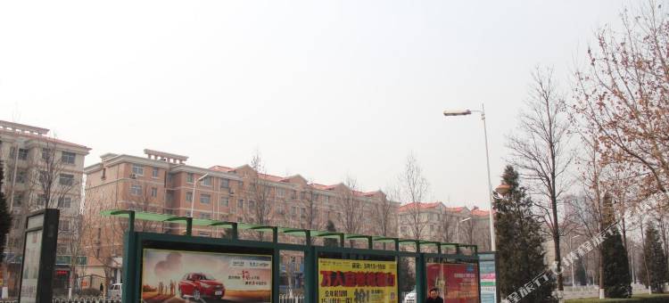 悦为漫酒店(保定高铁站河北大学店)图片