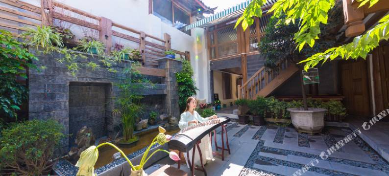 丽江懒虫小住精品客栈图片