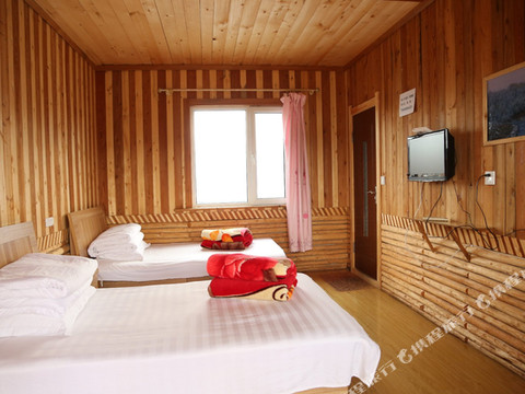 额尔古纳莉莉娅家庭游民宿