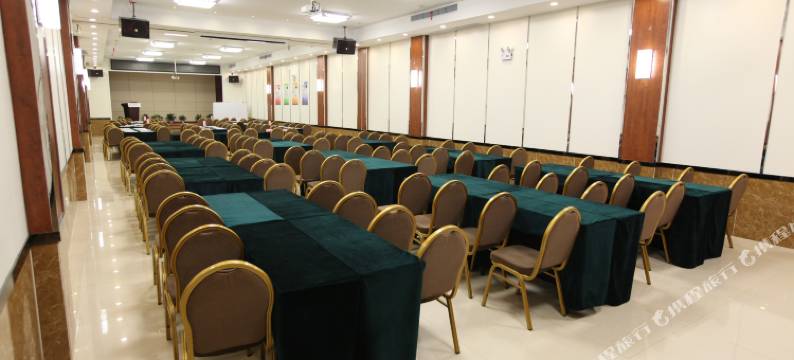 艺选酒店(武汉雄楚大道理工大学店)图片