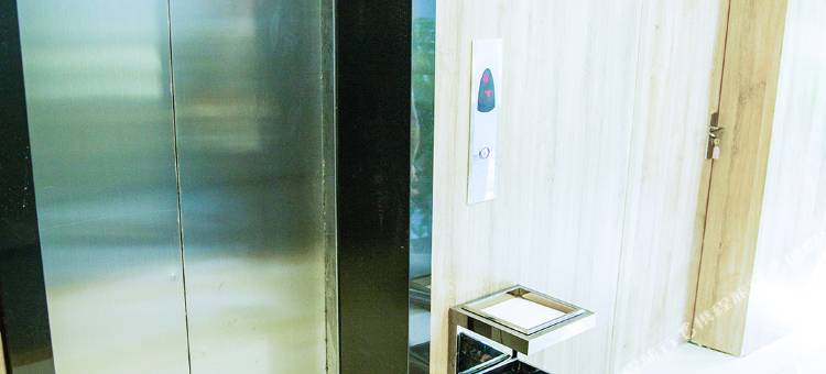 花季酒店(南京江宁万达广场店)图片