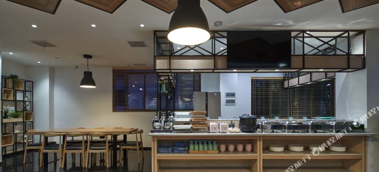 蔚徕酒店(重庆观音桥步行街店)图片