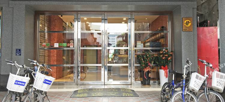 乐逸文旅(高雄六合夜市棒球馆店)图片