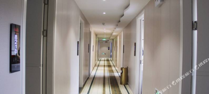 AA连锁酒店(衢州国金中心水亭门店)图片