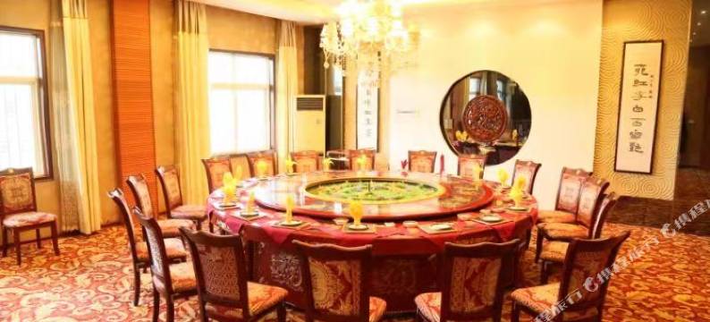 京山白鹿春舍酒店图片