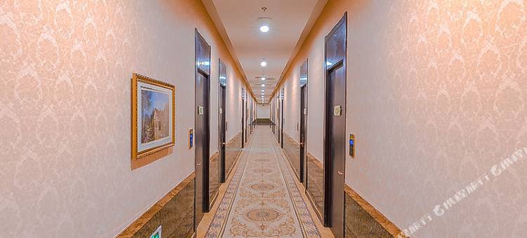 云绯酒店(嘉定嘉罗公路店)图片