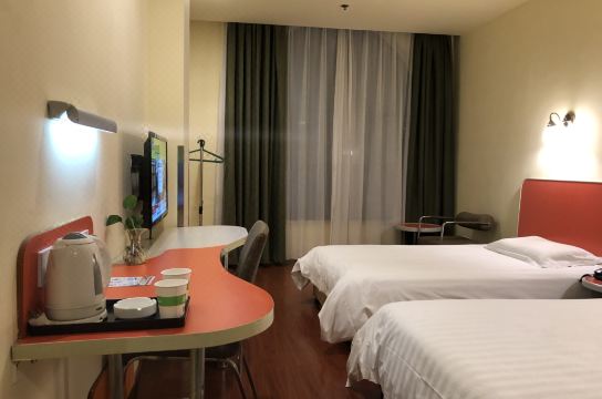 莫泰168(长沙左家塘市妇幼保健院店),酒店评价,即享优惠 | trip.com