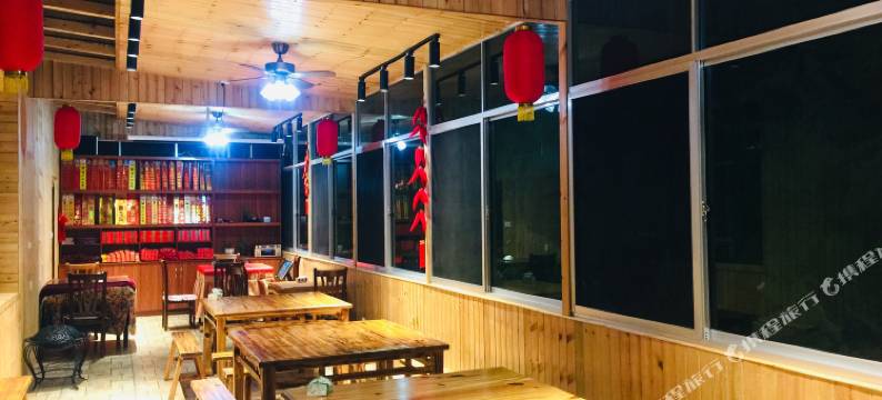 南岳興迎山庄(衡山风景区店)图片