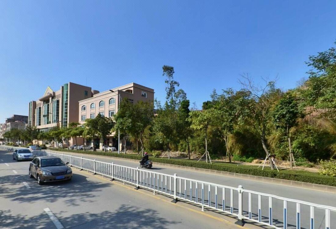 Vienna International Hotel Yangjiang Jiangcheng District - 