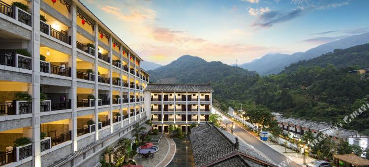 天露山无忧谷酒店图片