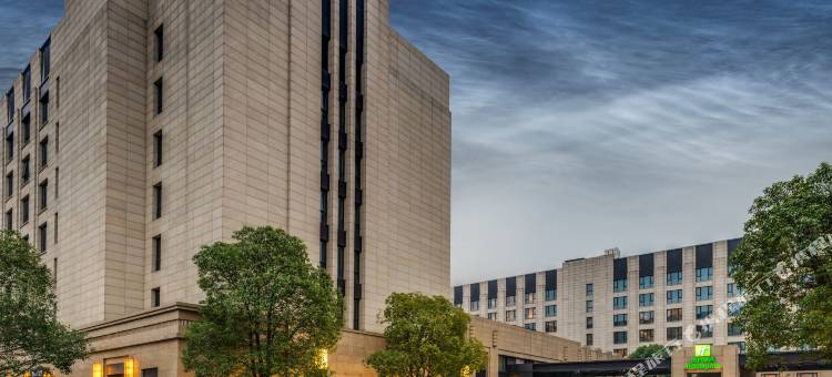 上海大华虹桥假日酒店图片