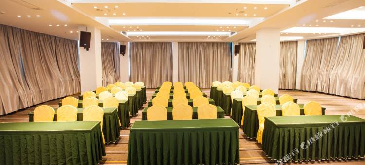 城市便捷酒店(湛江海滨公园观海长廊店)图片