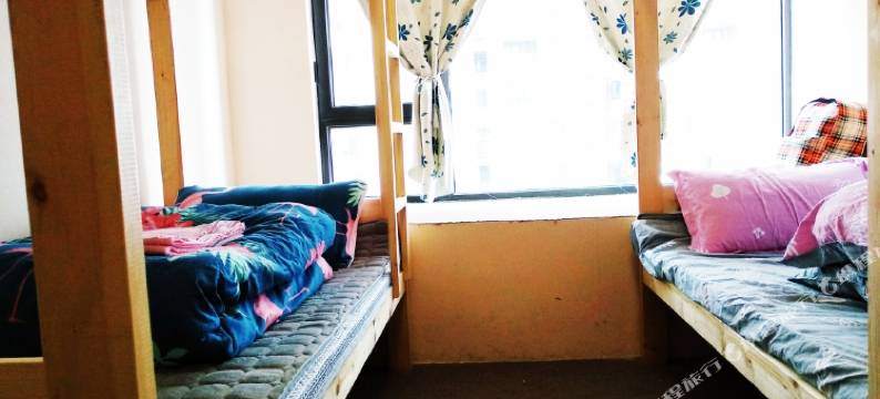 无锡锡城灿若夏花青年旅社图片