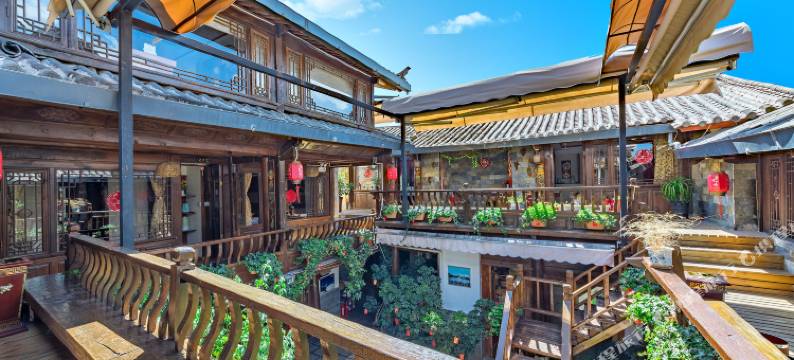 丽江雪山语客栈图片