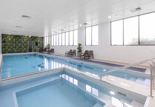 Meriton Suites Coward Street Hotel Overview