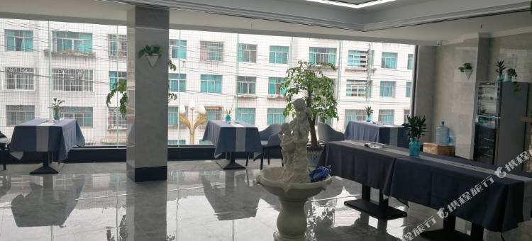 威信欧克艺术酒店图片