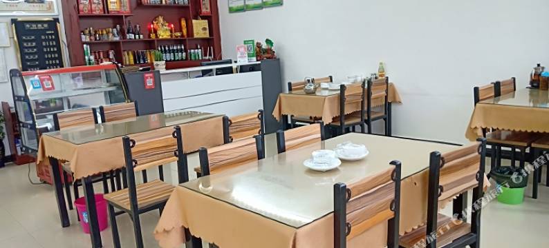 华阴宏星客栈(华山景区店)图片