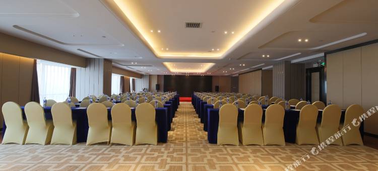 甜果魅力国际酒店(佛山西站沙提机场店)图片