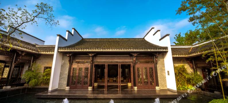 黄山雨润涵月楼酒店图片