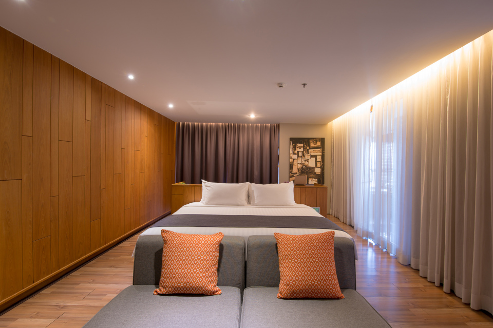 Page 10 Hotel Over view