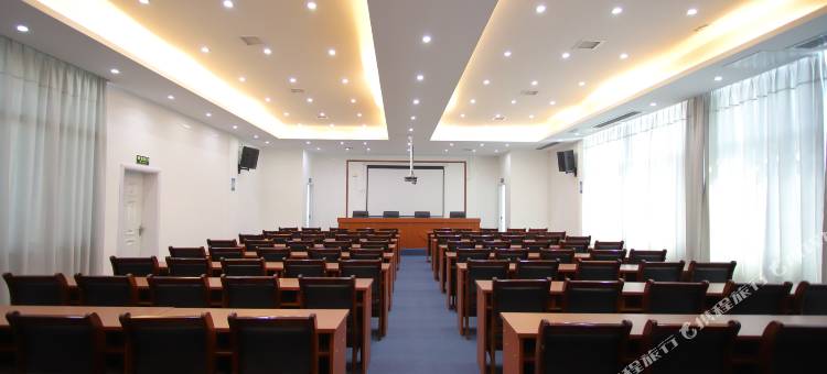 速8酒店(衡阳南岳衡山牌坊店)图片