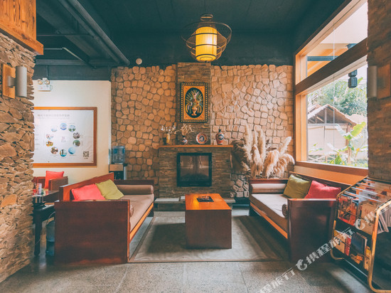 屏边大围山酒店