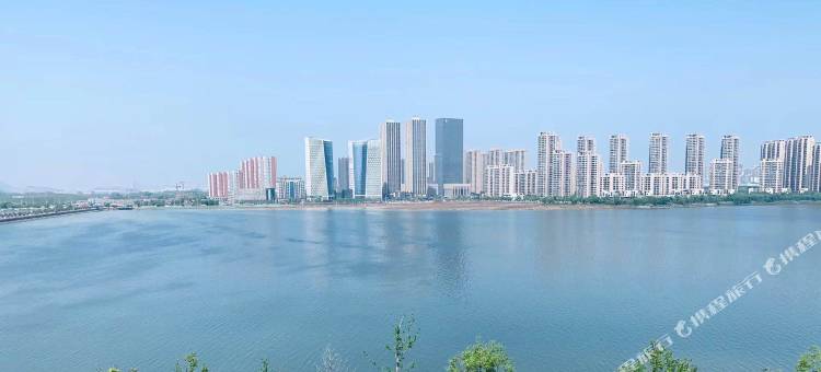 维也纳酒店(武汉永旺梦乐城江夏客厅地铁站店)图片