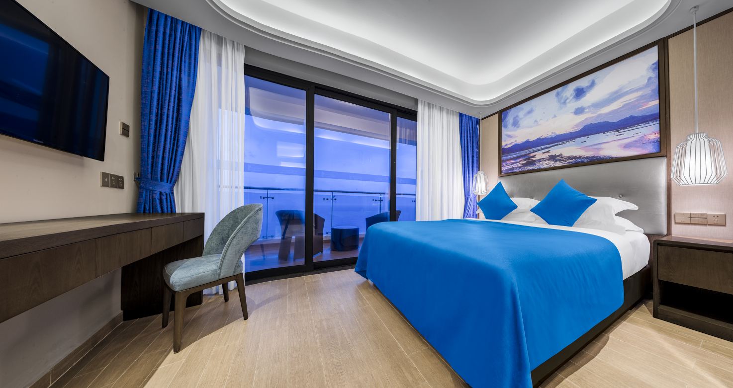 Twin Moon Bay Xianghai Hot Spring Holiday Hotel Over view