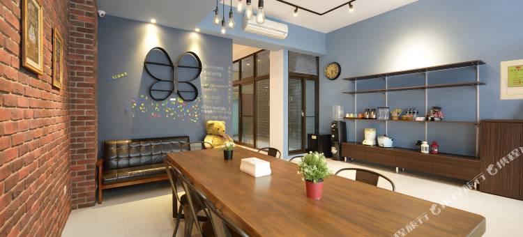 宜兰蝴蝶结溜滑梯亲子民宿图片