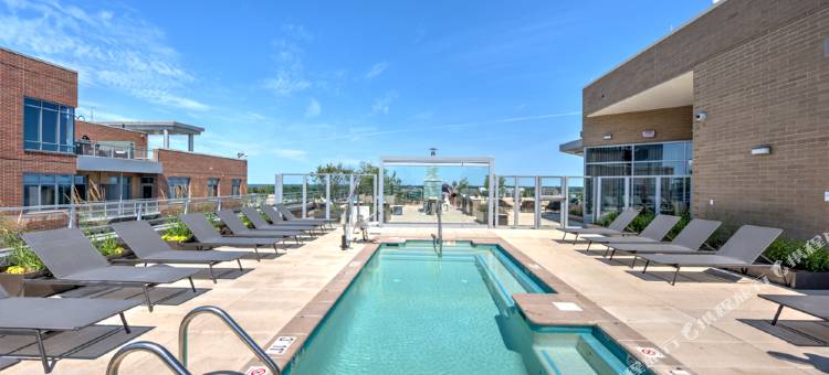 贝塞斯达查维切斯全球奢华套房酒店(Global Luxury Suites Bethesda Chevy Chase)图片