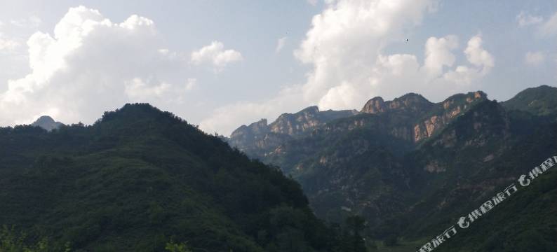 尚品公寓(平山龙溪谷小区店)图片