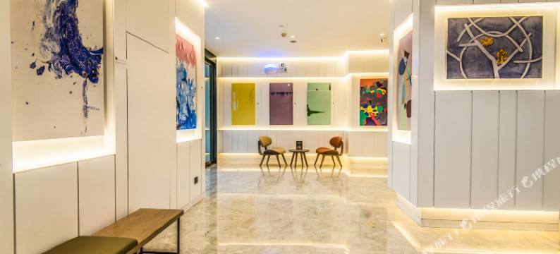 汉庭优佳酒店(西安航天城地铁站店)图片