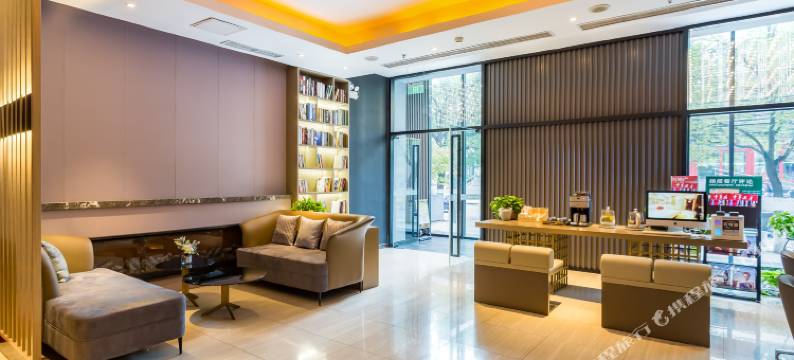 景里红驿栈酒店(北京东直门三里屯店)图片