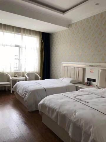 盘州哥达尼思主题酒店