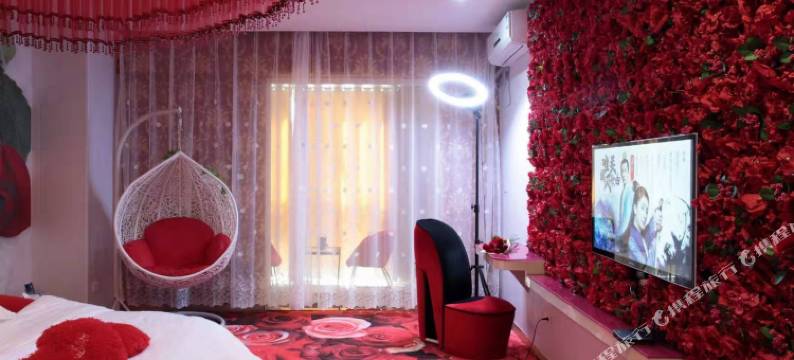 水晶恋精品酒店(泉州海峡体育馆店)图片