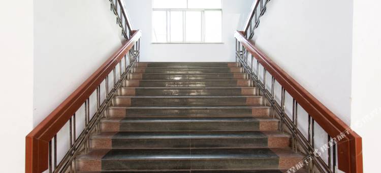 OYO济南御翔源宾馆图片