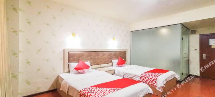 OYO广安新中天宾馆图片