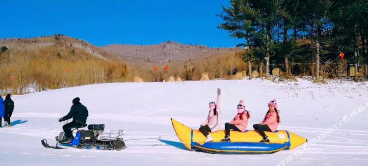 雪谷洪波客栈图片