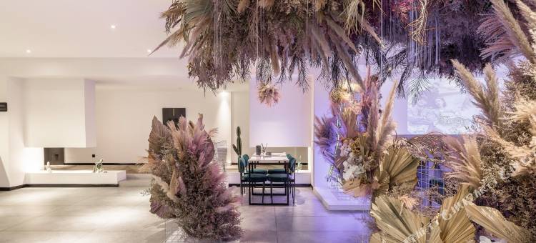 来住酒店(洪崖洞码头嘉陵江滨江路店)图片