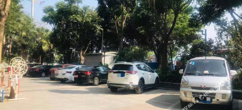 锐逸主题酒店(南宁安吉客运站)图片