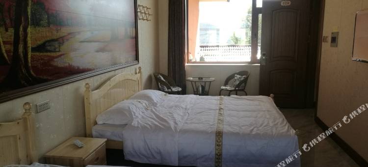 白山合适居客栈(长白大街分店)图片