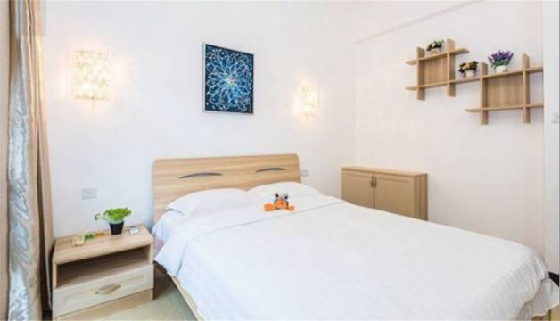 小李家的轰趴馆度假别墅(兴堰路分店)