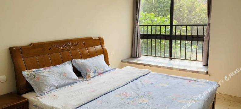 万宁半吕先生家的小院图片