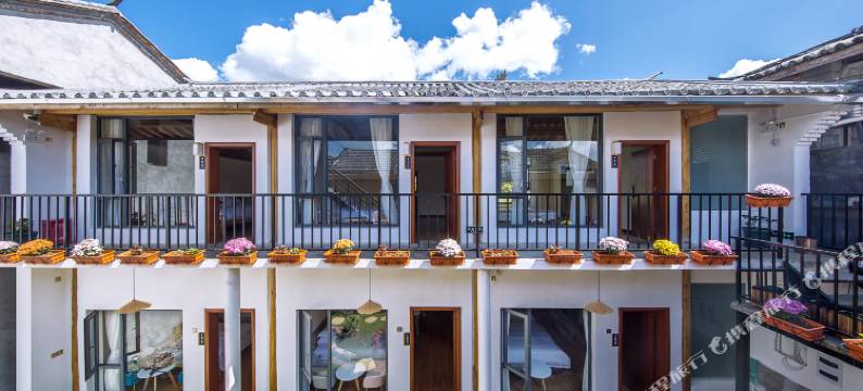 腾冲归田轻奢民宿图片