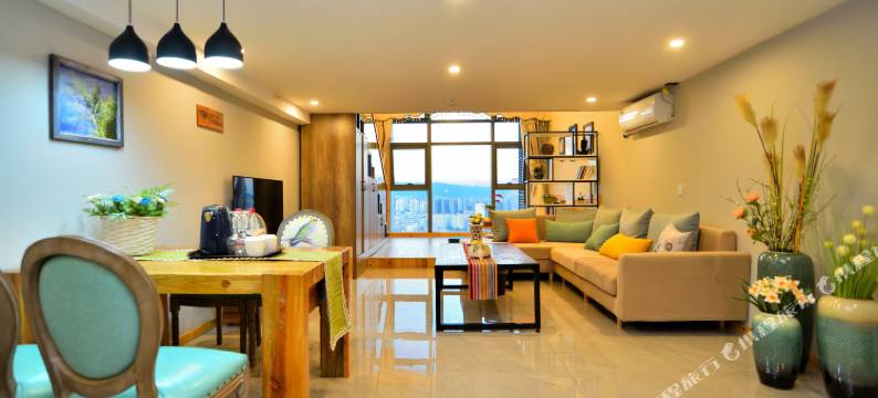 卓悦轻奢酒店(昆明同德广场店)图片